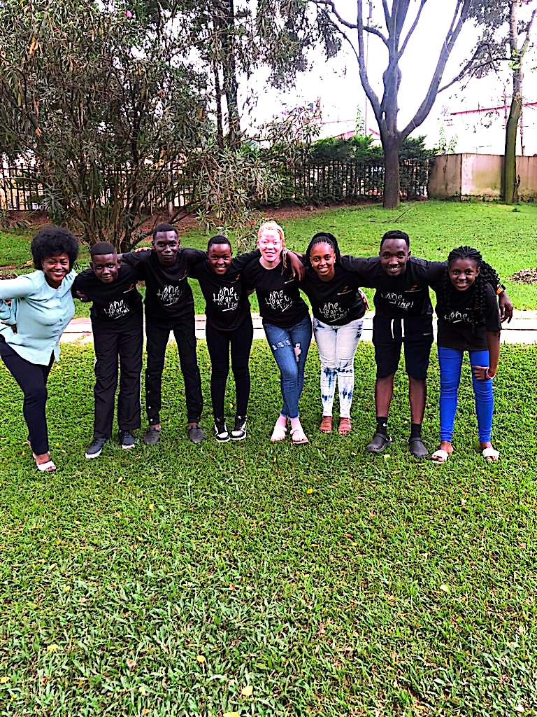 Zion Clinton Foundation volunteers gathered at a community drive